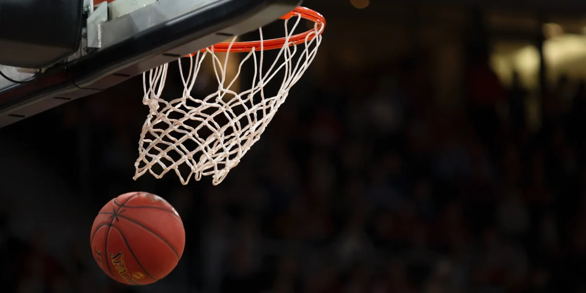 Juniors Vs. Seniors Basketball Game Summary